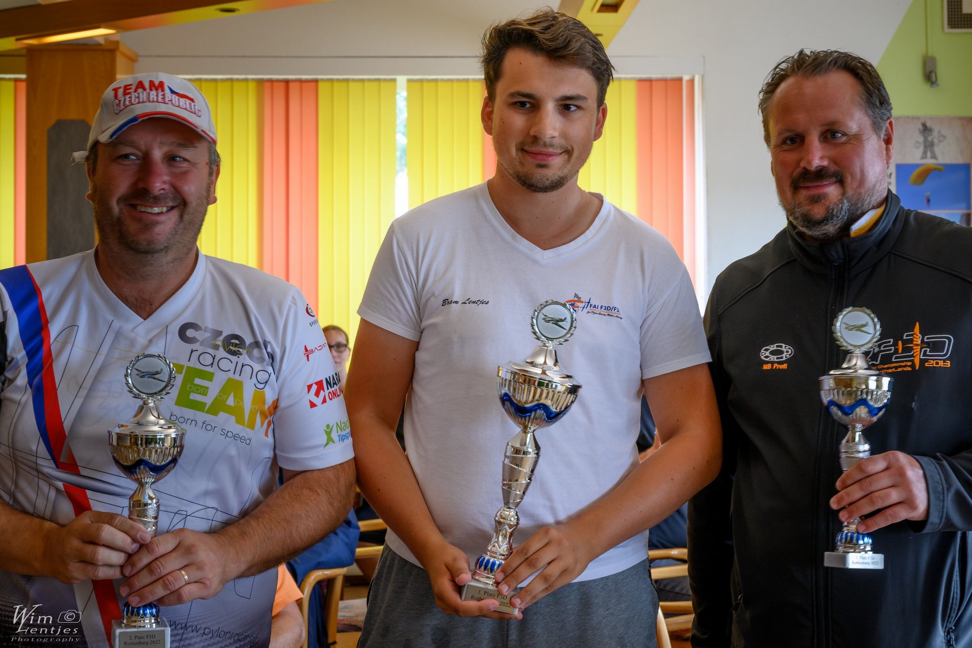 Roman Pojer, Bram Lentjes en Andreas Kaiser op het podium